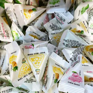 ژله-ژاپنی-مثلثی-400x400 واگاشی پاستیل ژله ای ژاپنی مثلثی (500 گرم)